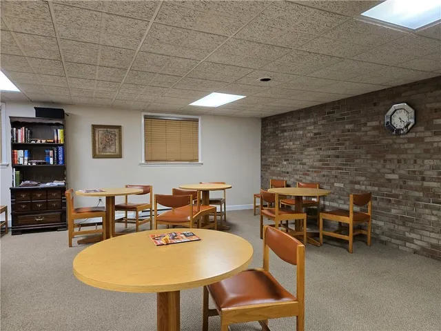 $168,000 | 820 East Beau Street, Unit 2L, Washington, PA 15301