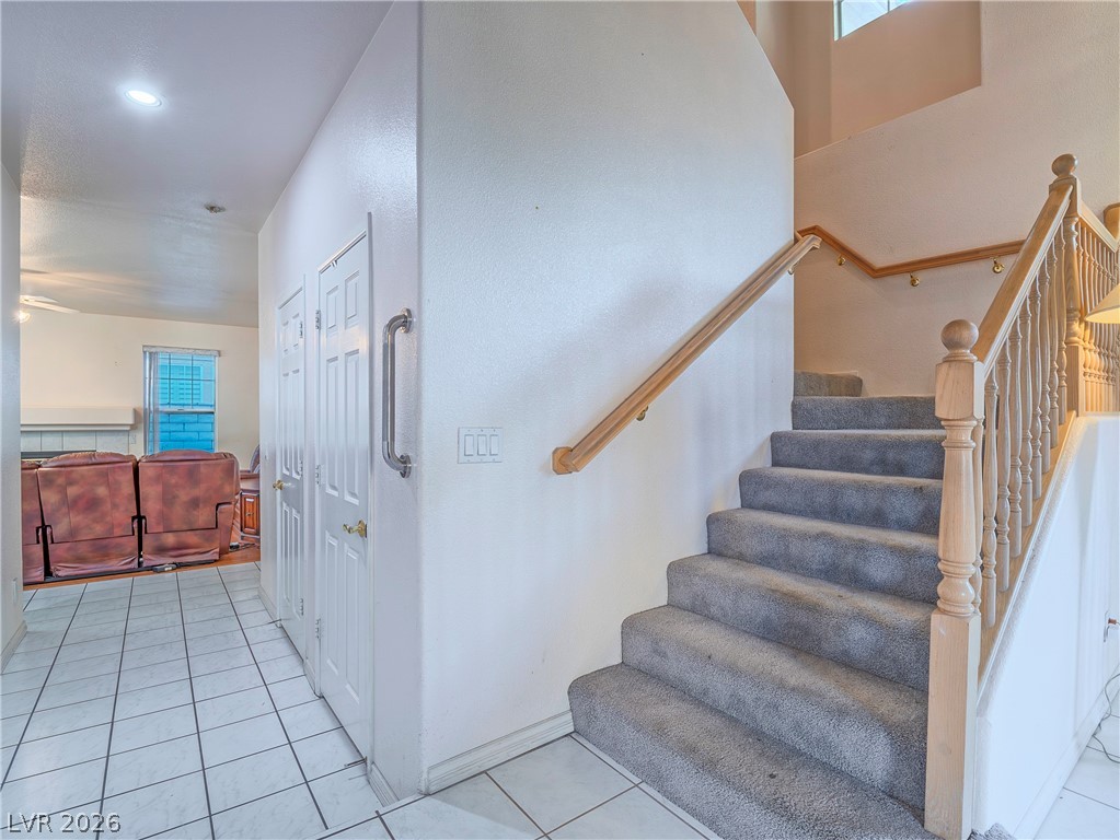 2511 Hacker Drive Henderson, NV 89074 - Photo 8 of 41