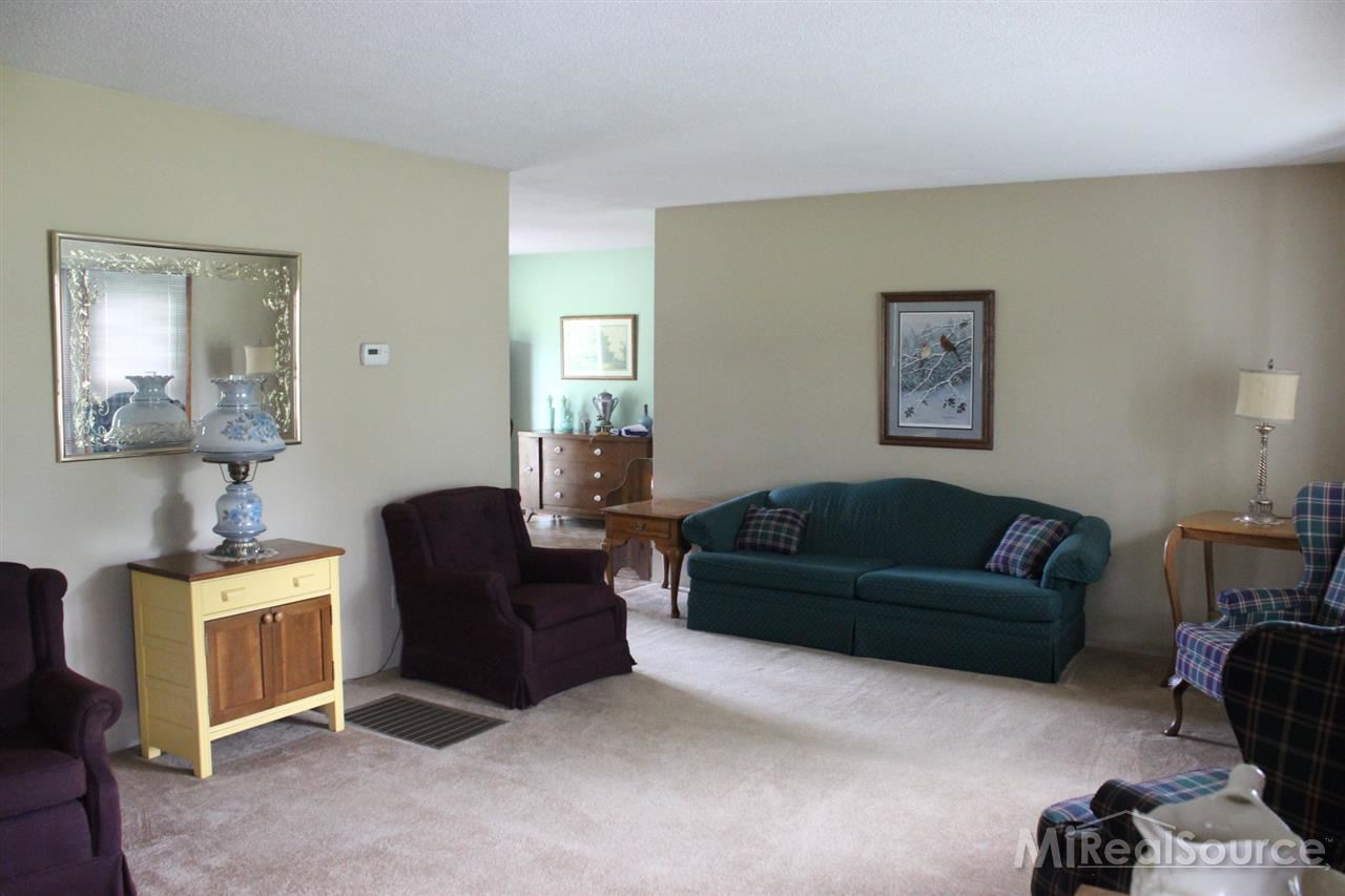 73700 McFadden Road Armada, MI 48005 - Photo 3 of 28 31205262-2.JPG