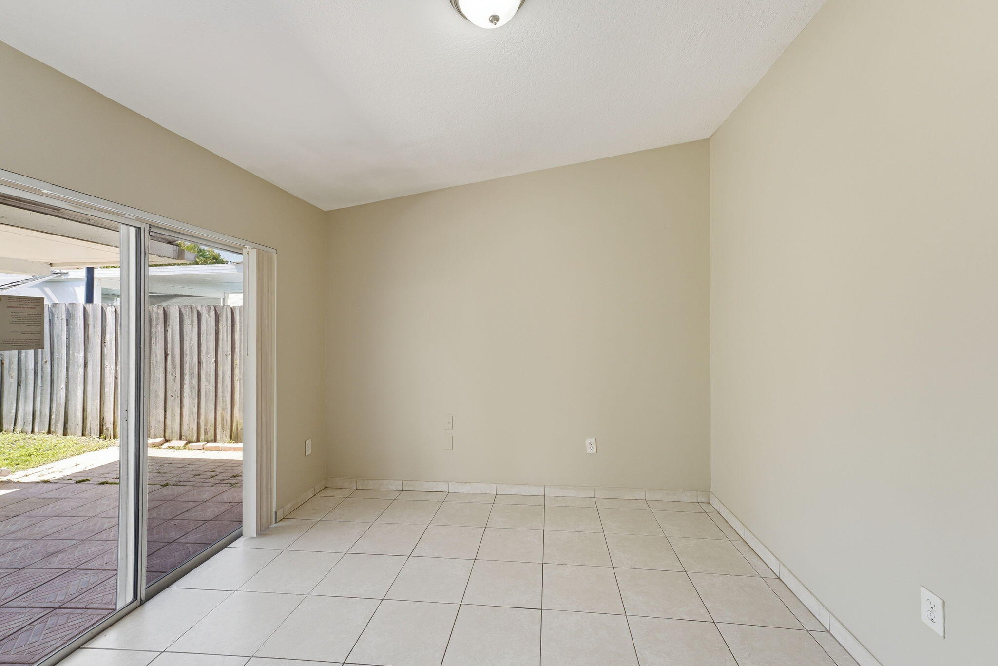 14490 Southwest 174th Terrace Miami, FL 33177 - Photo 12 of 33 ListerPros_012