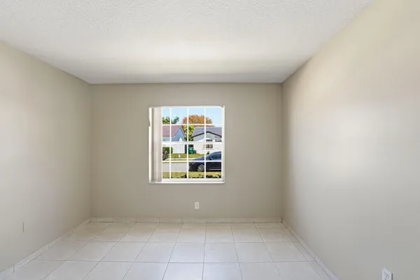 $529,900 | 14490 Southwest 174th Terrace, Miami, FL 33177