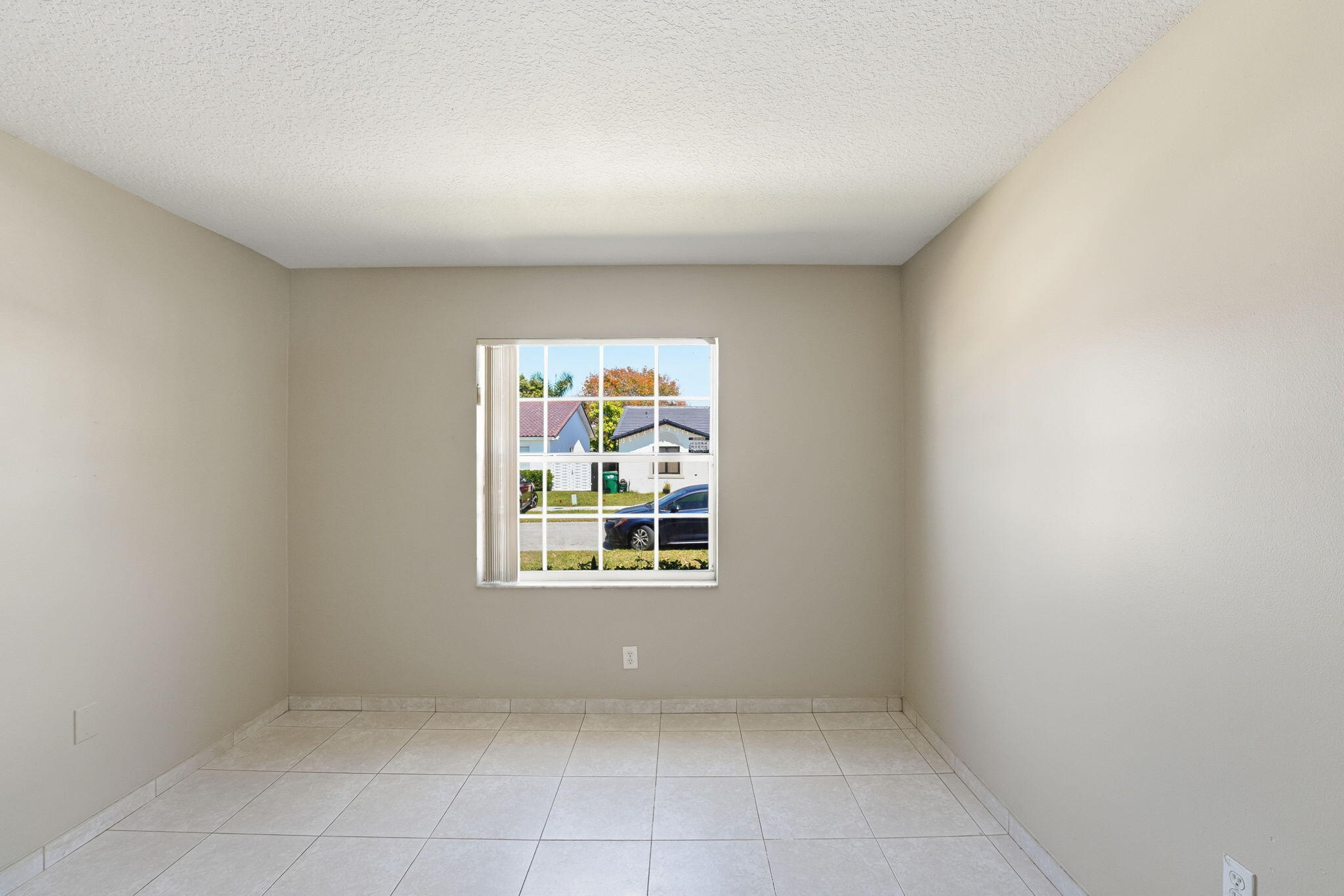14490 Southwest 174th Terrace Miami, FL 33177 - Photo 17 of 33 ListerPros_018