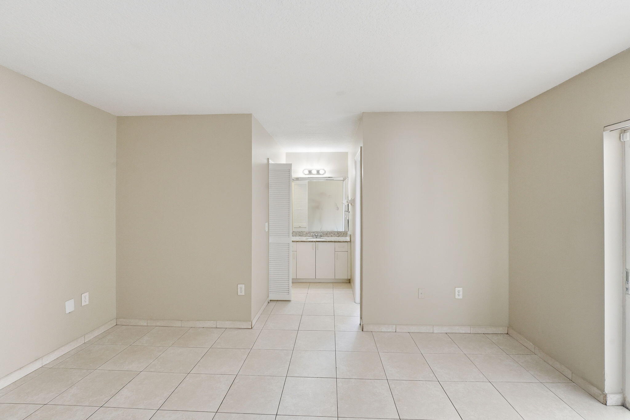 14490 Southwest 174th Terrace Miami, FL 33177 - Photo 18 of 33 ListerPros_019