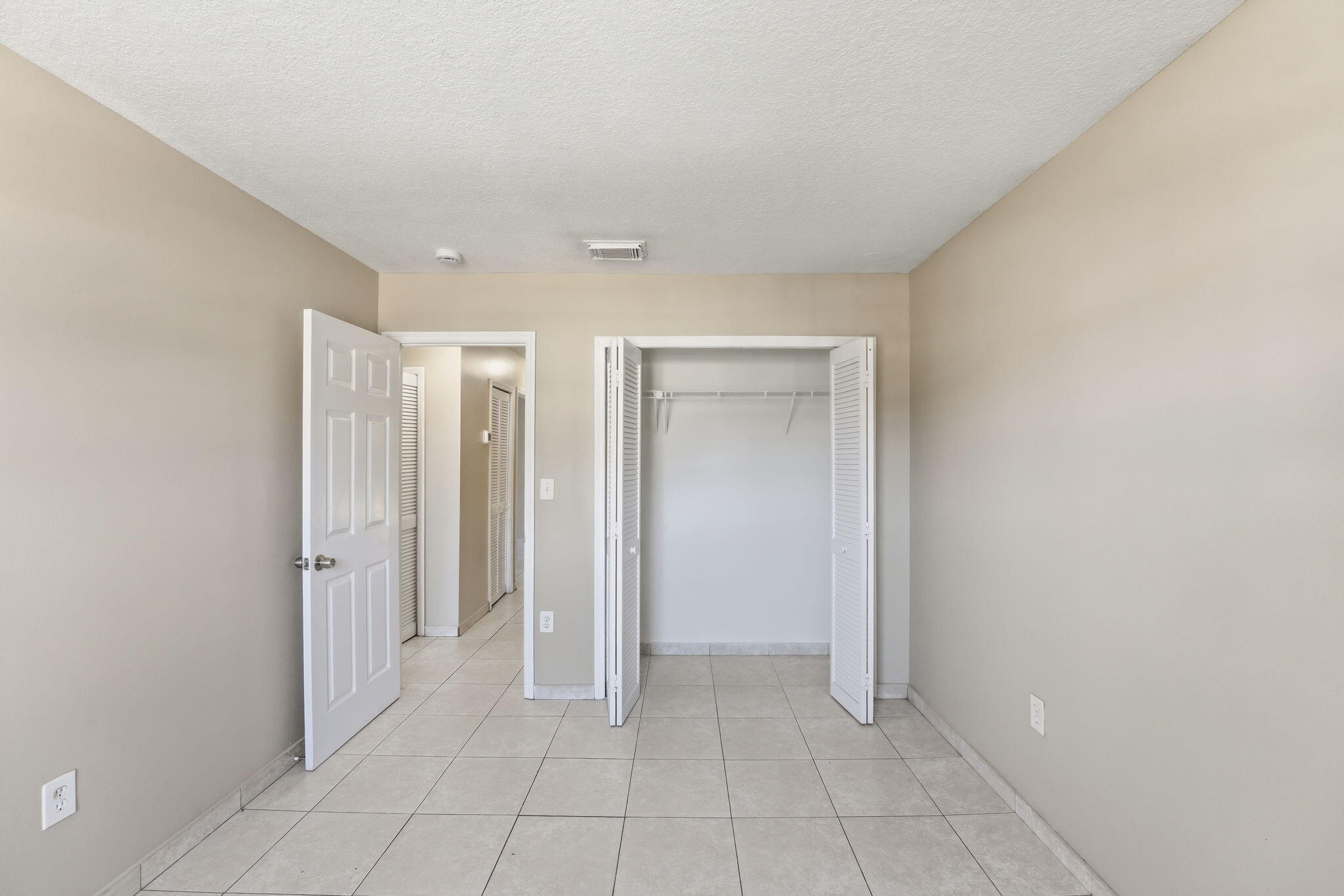 14490 Southwest 174th Terrace Miami, FL 33177 - Photo 19 of 33 ListerPros_020