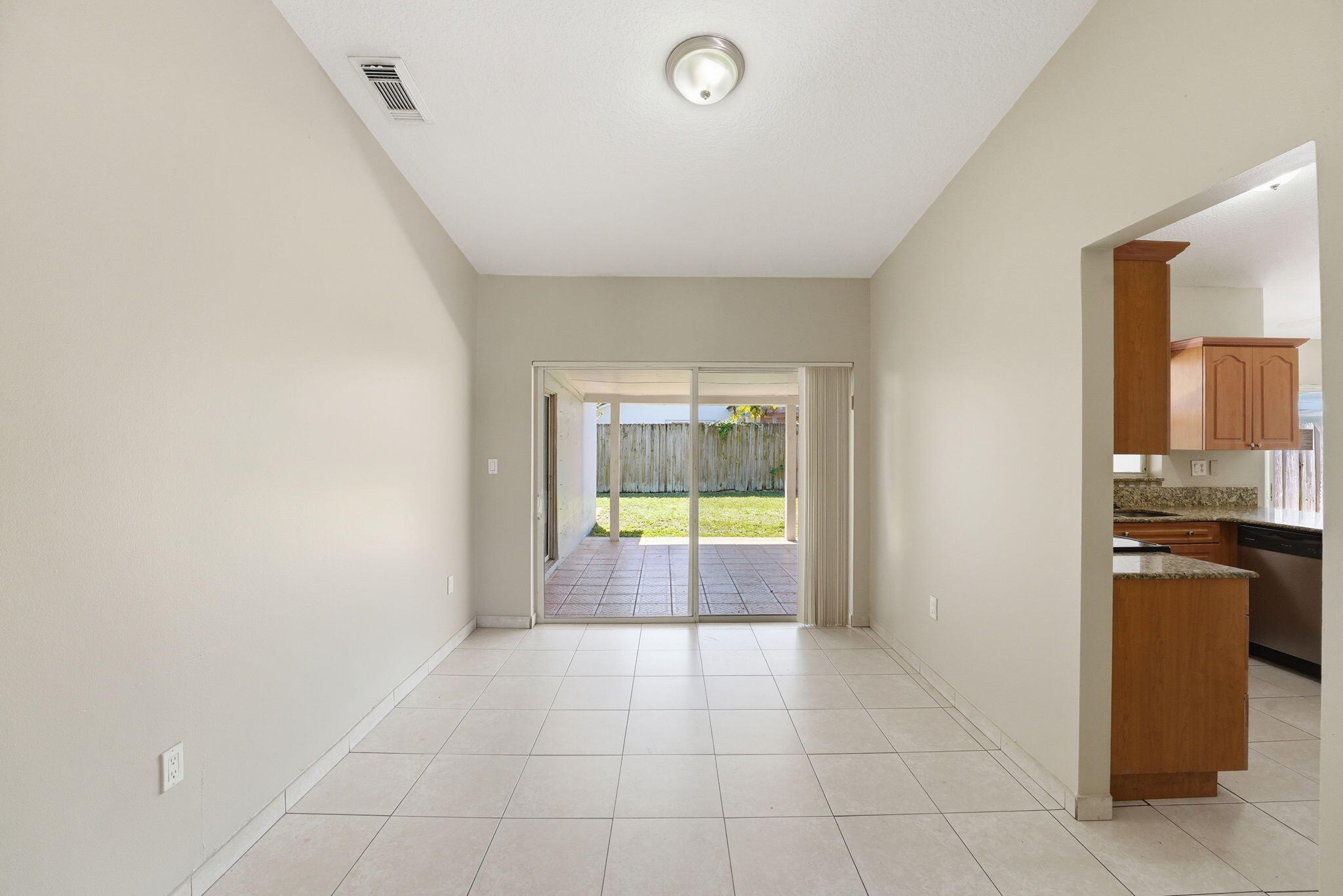 14490 Southwest 174th Terrace Miami, FL 33177 - Photo 5 of 33 ListerPros_005