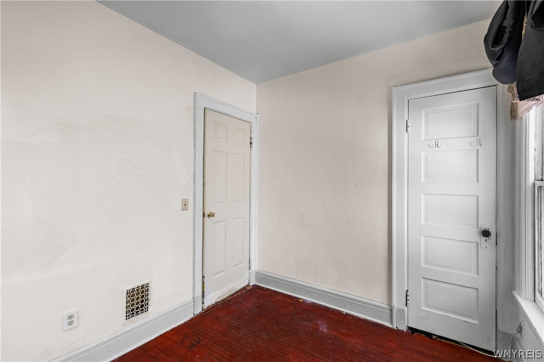 213 Keystone Street Buffalo, NY 14211 - Photo 22 of 23
