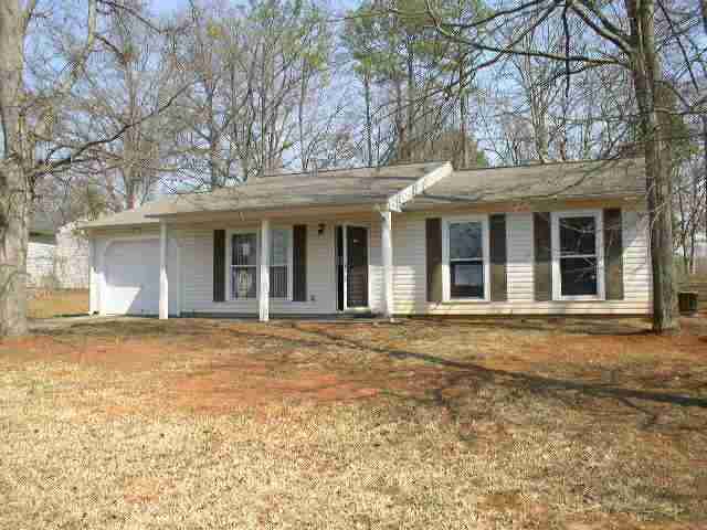 4 Heathrow Road Greenville, SC 29605 - Photo 1 of 9 Gallery Image 1