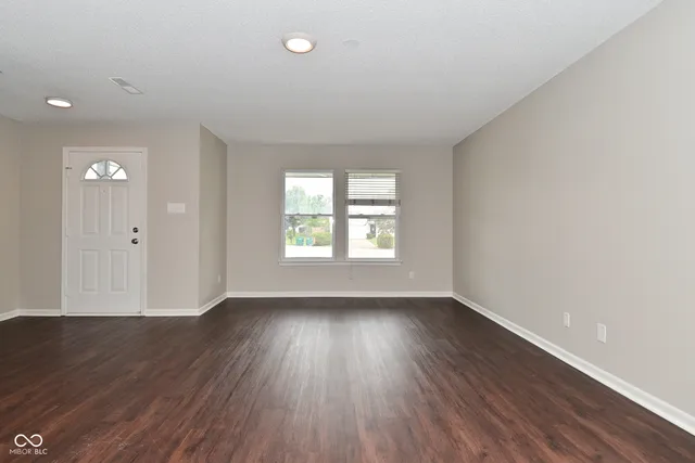 $294,900 | 9206 Huntleigh Circle, Plainfield, IN 46168