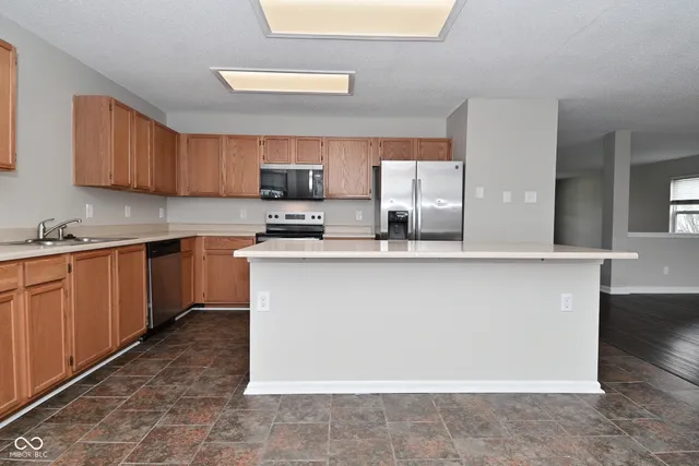 $294,900 | 9206 Huntleigh Circle, Plainfield, IN 46168