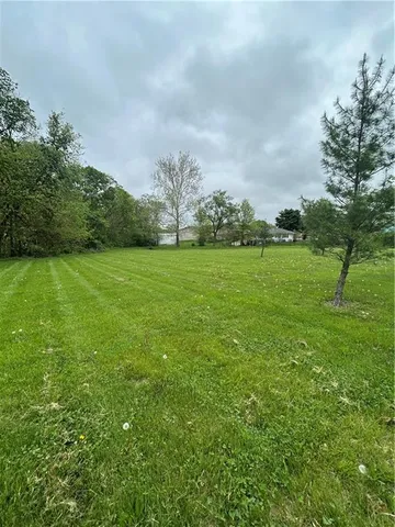 $379,900 | 102 West Lawrence Street, Kearney, MO 64060