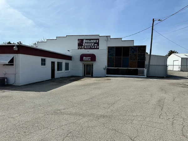 $555,000 | 2221 Chartres Street, LaSalle, IL 61301