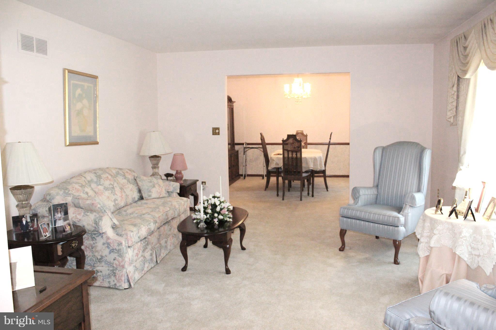 1306 Old Fallston Road Fallston, MD 21047 - Photo 5 of 21 SPACIOUS FORMAL LIVING ROOM