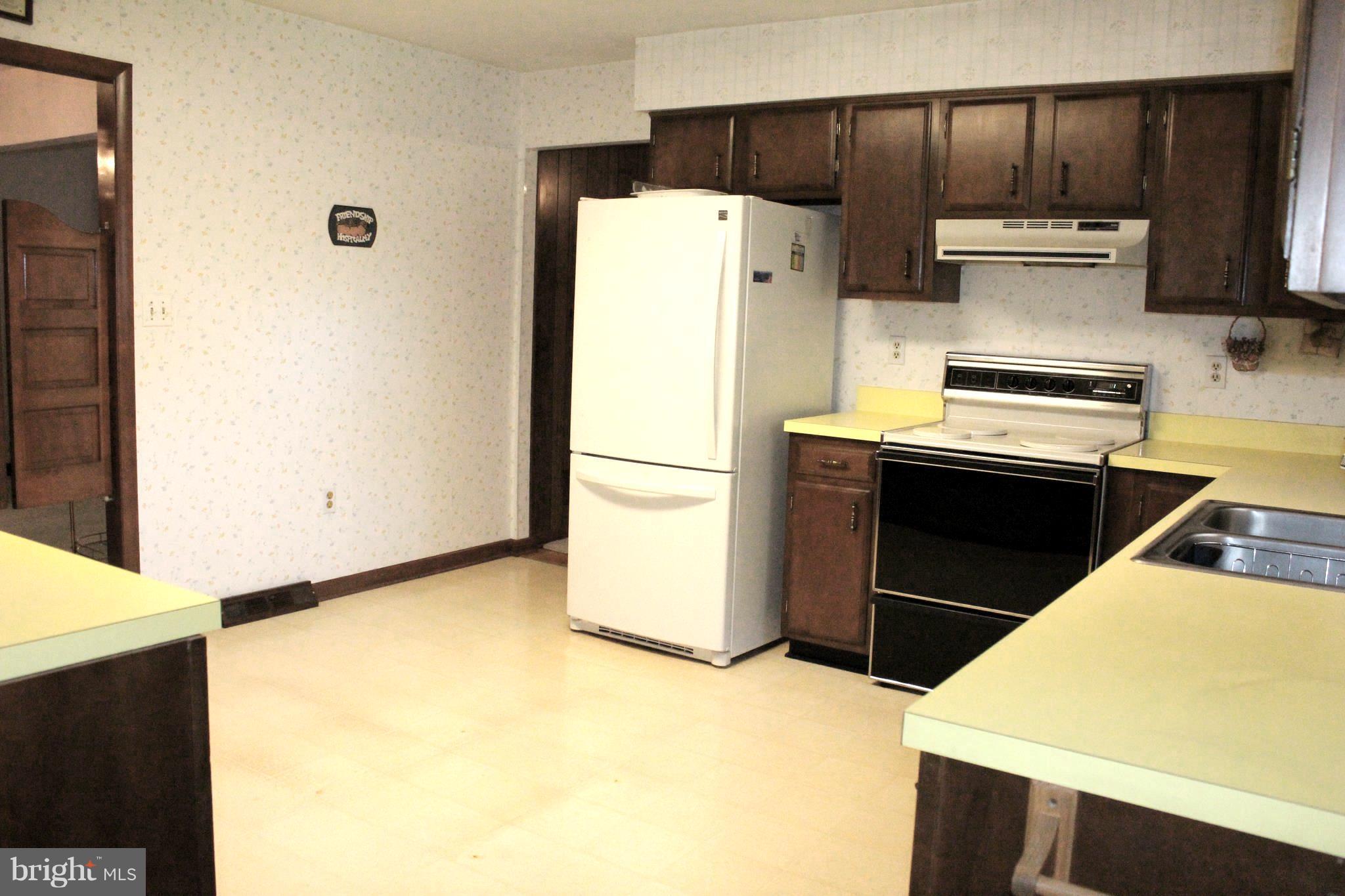 1306 Old Fallston Road Fallston, MD 21047 - Photo 10 of 21 ALL APPLIANCES CONVEY