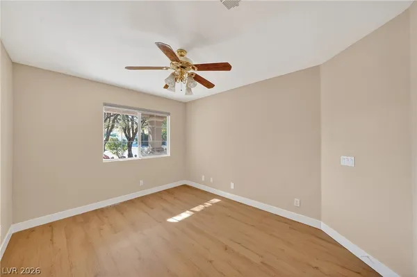 $1,995 | 9632 Bending River Avenue, Las Vegas, NV 89129