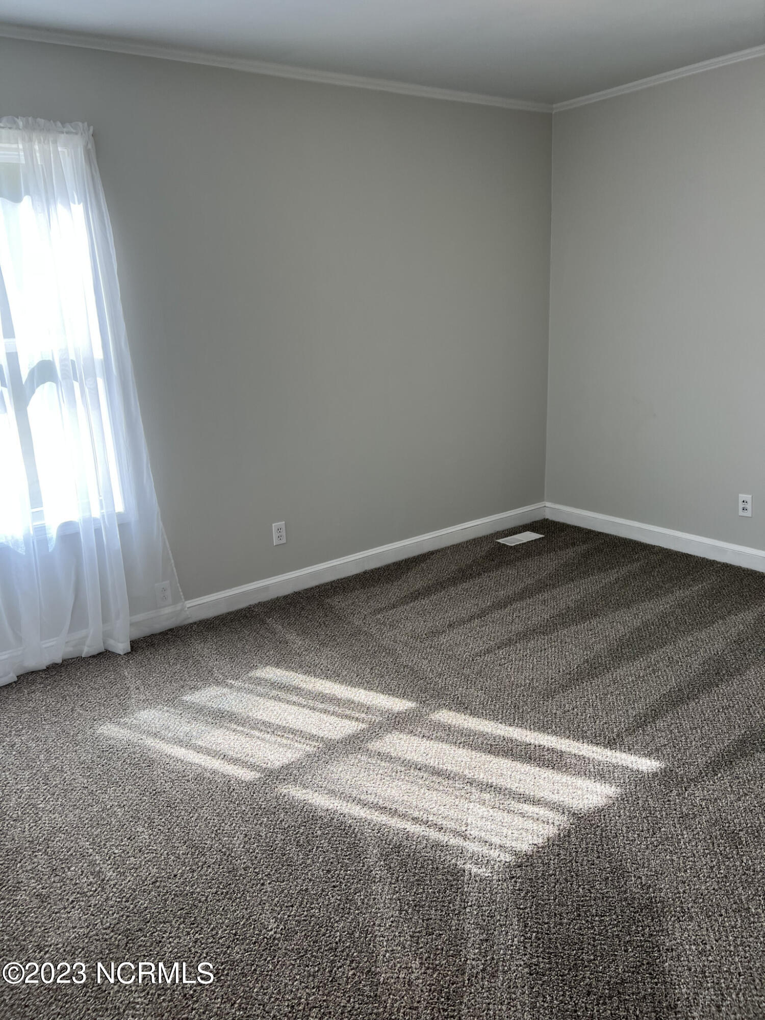 136 Sand Ridge Road Hubert, NC 28539 - Photo 13 of 23 13) 26935-6424ae96be001
