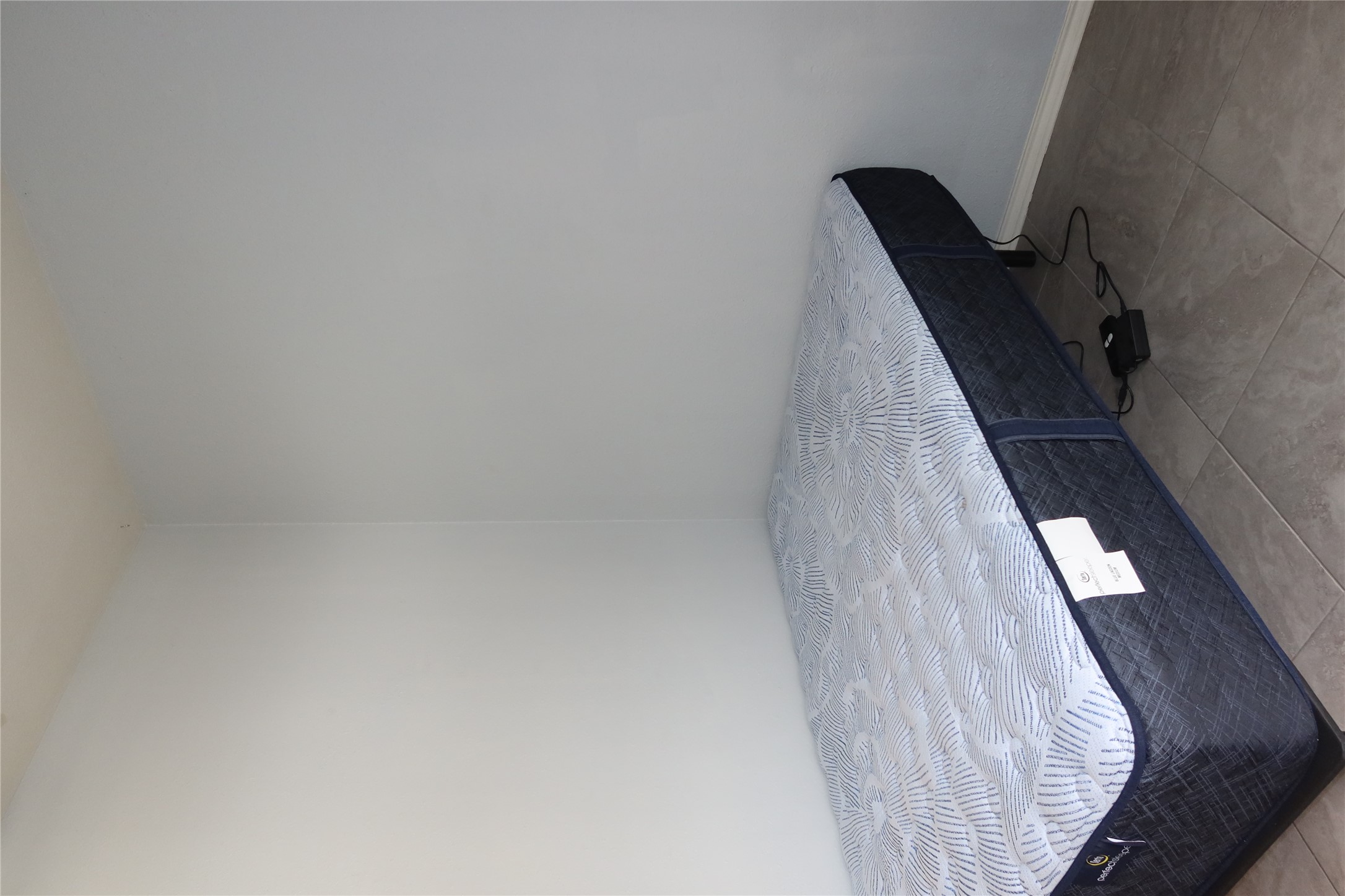 2802 Nueces Street, Unit 306 Austin, TX 78705 - Photo 9 of 17 a room with washing machine