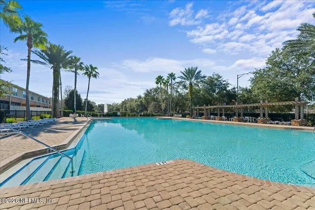 $274,900 | 5927 Pavilion Drive, Jacksonville, FL 32258