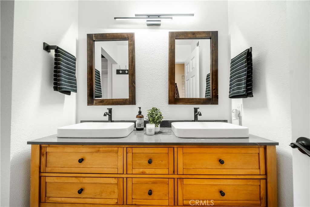 46 Echo Run, Unit 16 Irvine, CA 92614 - Photo 14 of 25