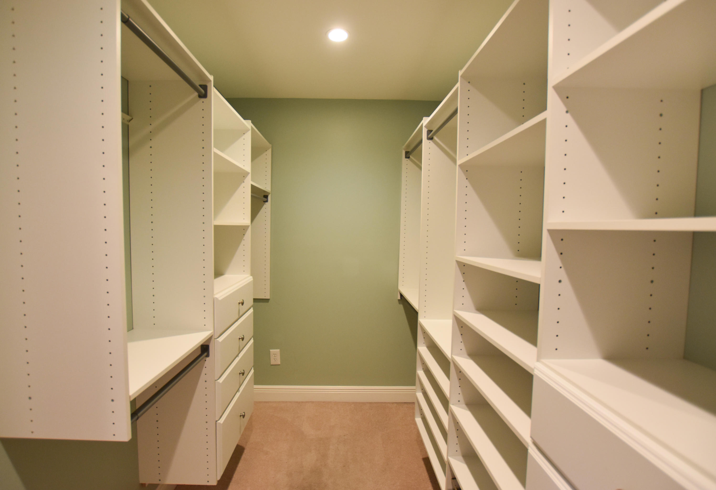 535 Woodlow Road Niceville, FL 32578 - Photo 29 of 42 Master Closet 2