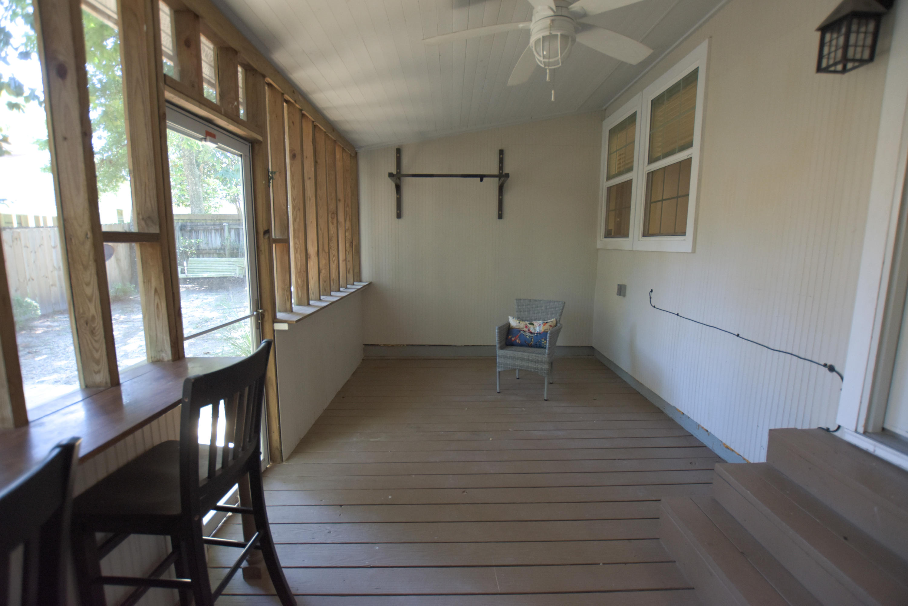 535 Woodlow Road Niceville, FL 32578 - Photo 40 of 42 Screened porch