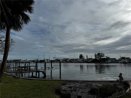 $775,000 | 11480 4th Street East, Treasure Island, FL 33706