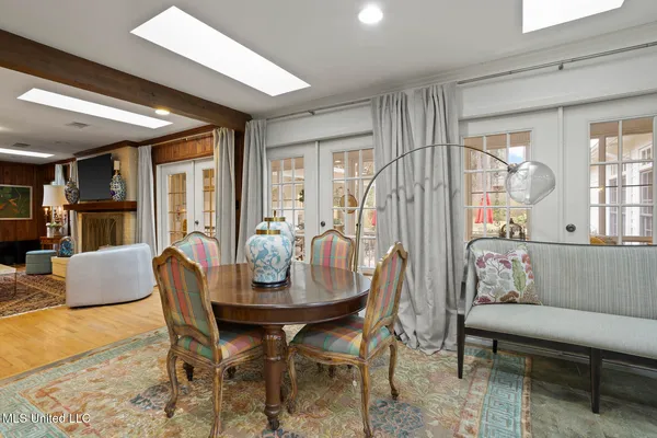 $450,000 | 1512 Eastover Drive, Jackson, MS 39211