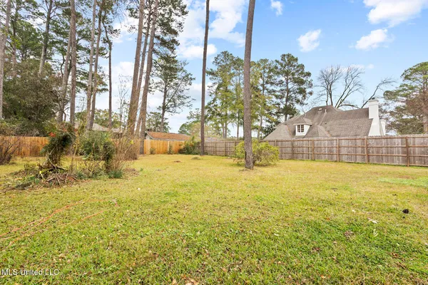 $450,000 | 1512 Eastover Drive, Jackson, MS 39211