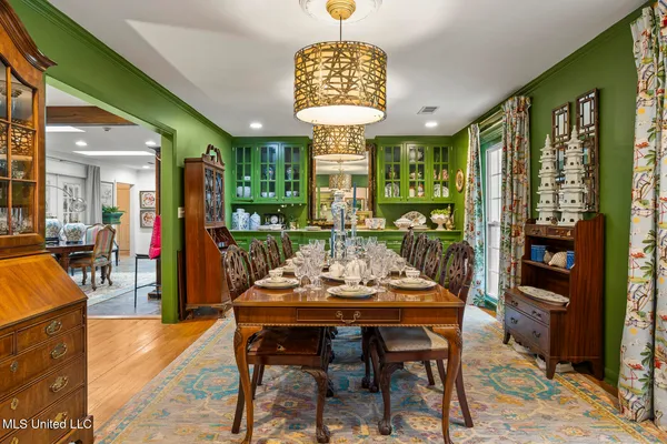 $450,000 | 1512 Eastover Drive, Jackson, MS 39211