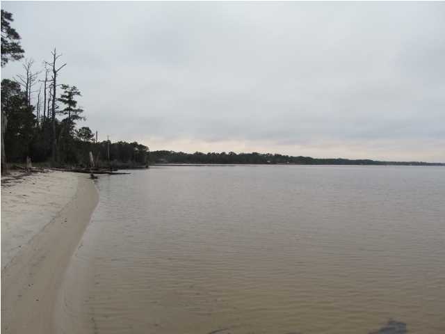 3 Sunset Point Point Vernon, FL 32462 - Photo 4 of 7 a view of a lake view