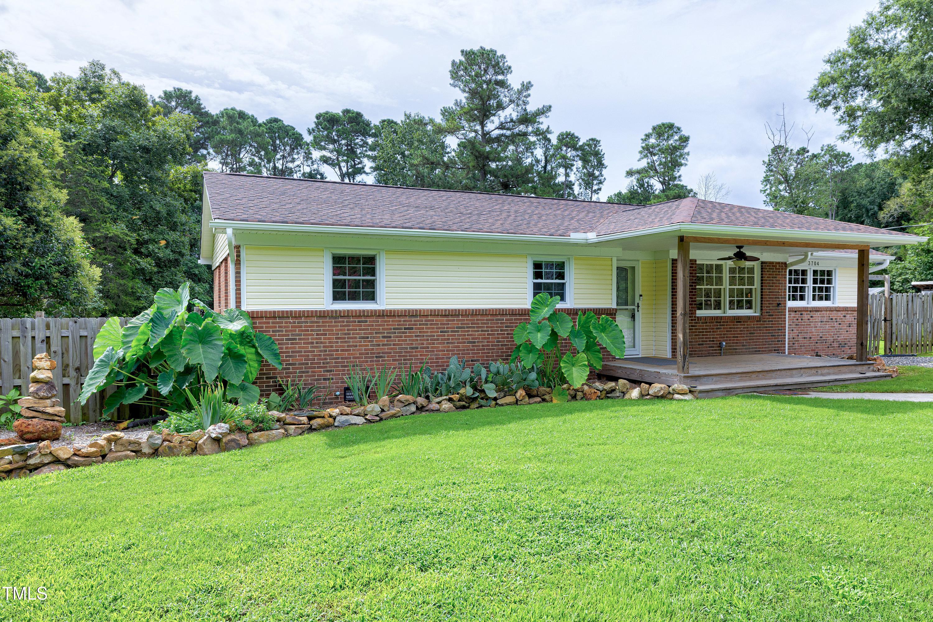 3704 Rivermont Road Durham, NC 27712 - Photo 2 of 42 Scene-2