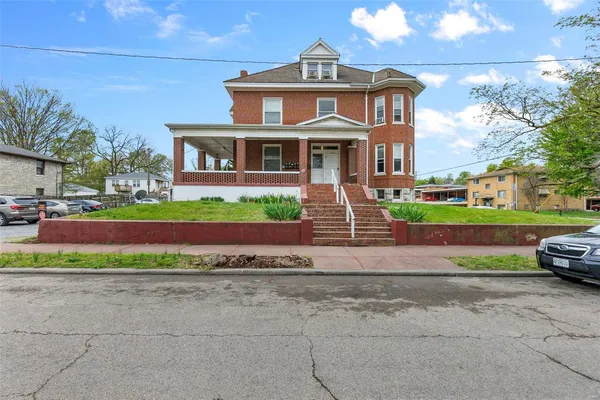 $599,900 | 239 North Middle Street, Cape Girardeau, MO 63701