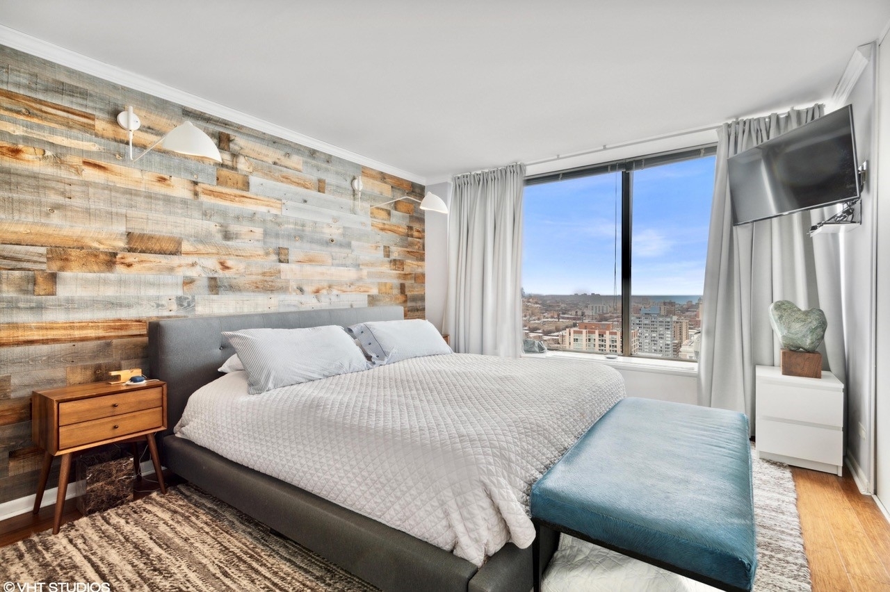 5455 North Sheridan Road, Unit 3111 Chicago, IL 60640 - Photo 6 of 13 Gallery Image 6