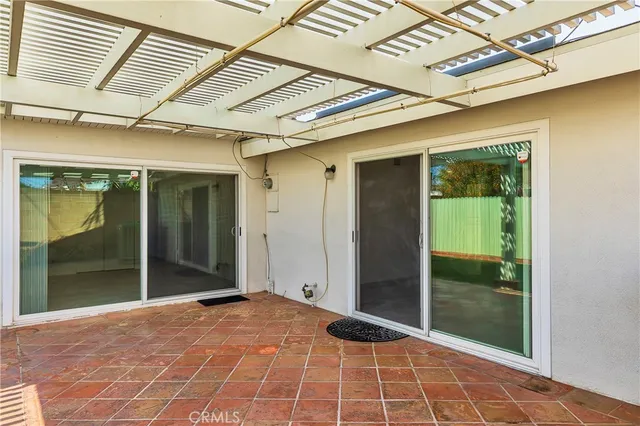 $1,095,000 | 1915 West St Gertrude Place, Santa Ana, CA 92704