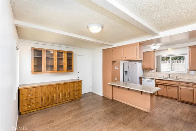 $1,095,000 | 1915 West St Gertrude Place, Santa Ana, CA 92704