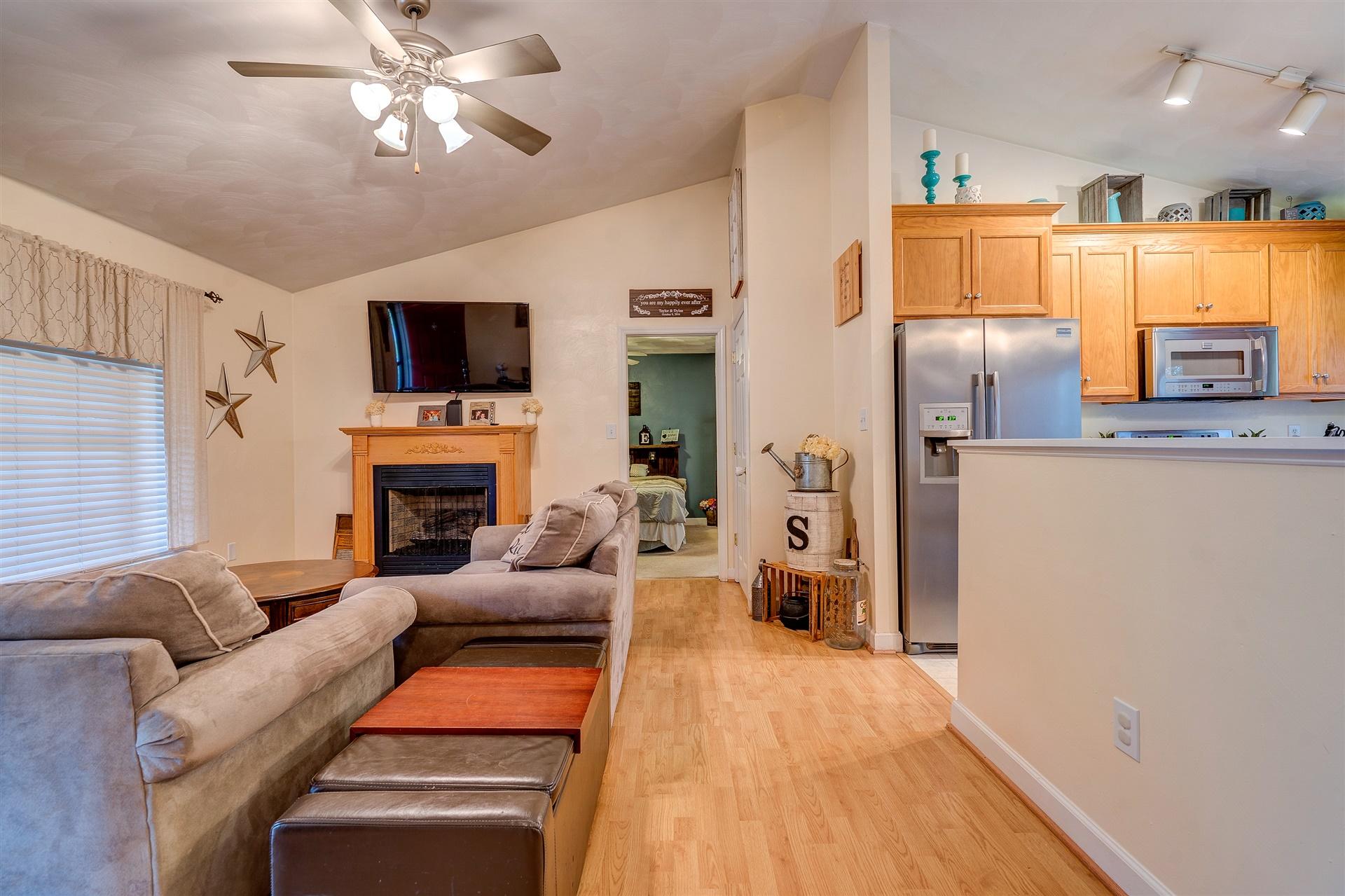 1262 Carroll Road Goodview, VA 24095 - Photo 7 of 30 06-DSC00151-2_2-2_3-2_4-2_5-2