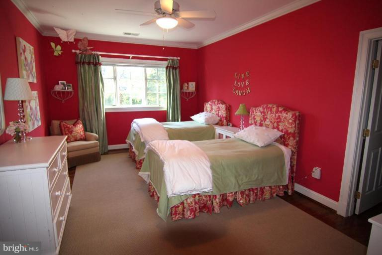 8201 Burning Tree Road Bethesda, MD 20817 - Photo 10 of 29 Bedroom #2