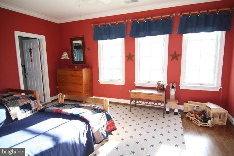 8201 Burning Tree Road Bethesda, MD 20817 - Photo 12 of 29 Bedroom #4