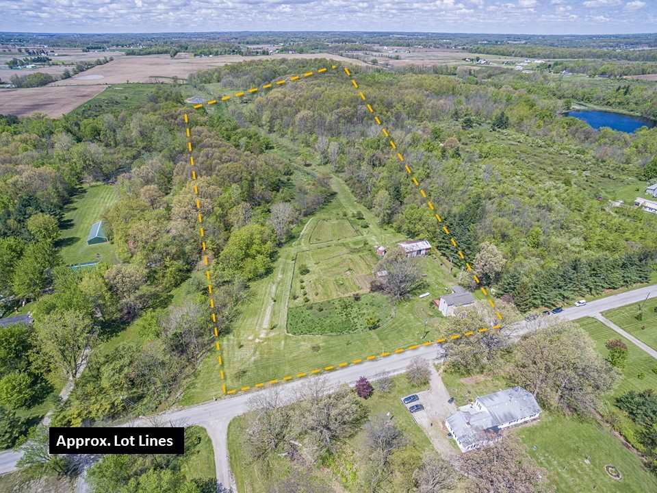 18521 Madden Road Churubusco, IN 46723 - Photo 1 of 31 Gallery Image 1