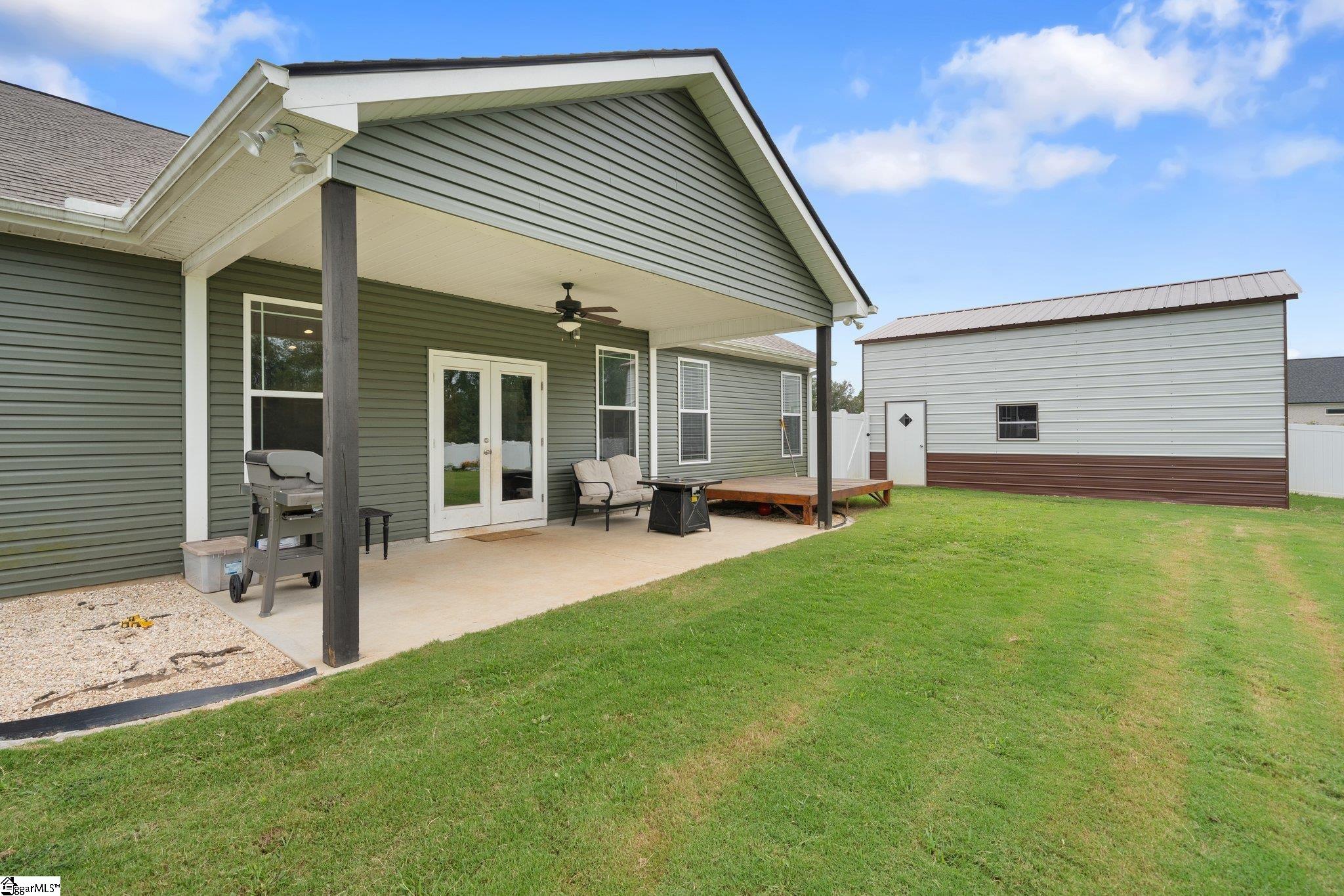 343 Waters Road Taylors, SC 29687 - Photo 30 of 36