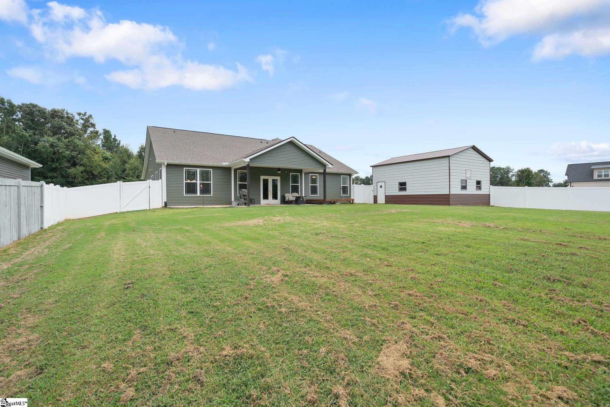 343 Waters Road Taylors, SC 29687 - Photo 31 of 36