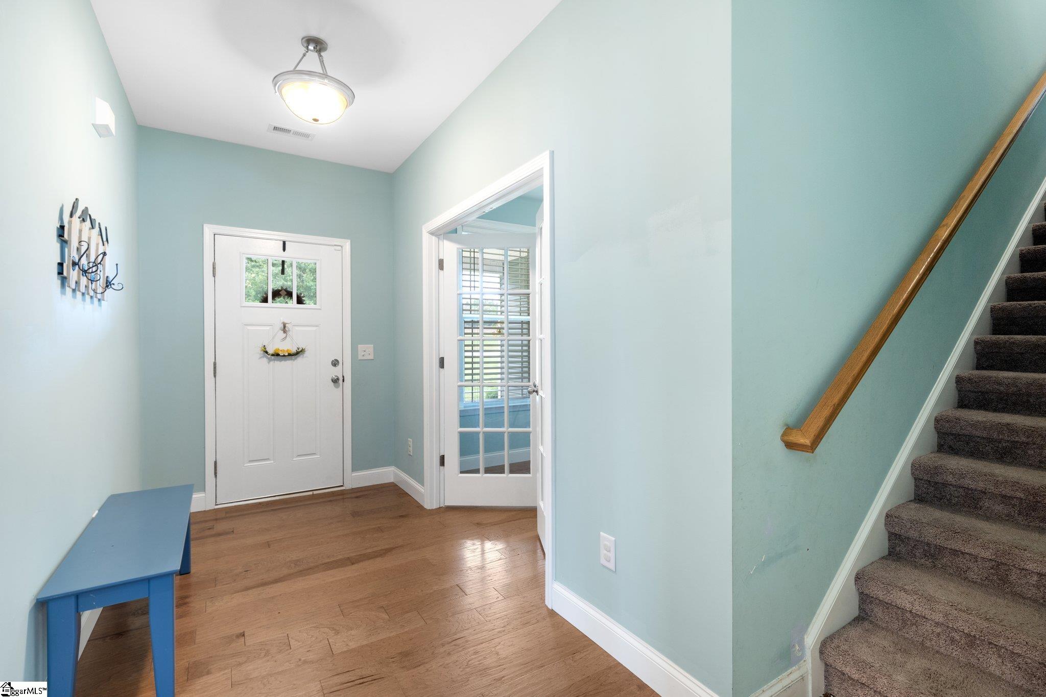 343 Waters Road Taylors, SC 29687 - Photo 4 of 36