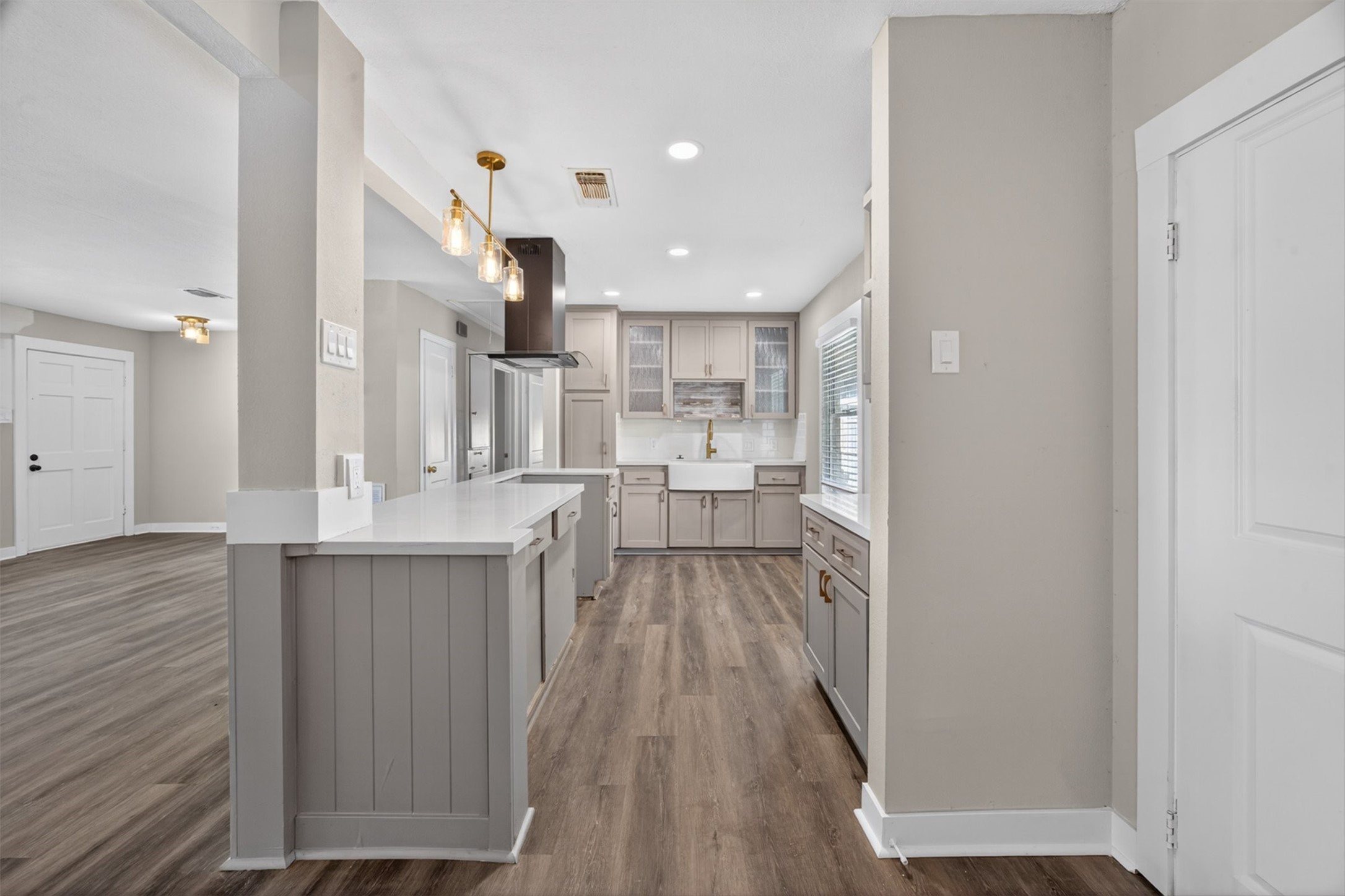 920 Nottingham Drive Angleton, TX 77515 - Photo 12 of 29