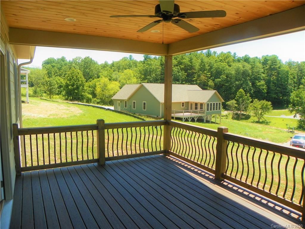 306 Walnut Ridge Lane Weaverville, NC 28787 - Photo 18 of 48 Gallery Image 18