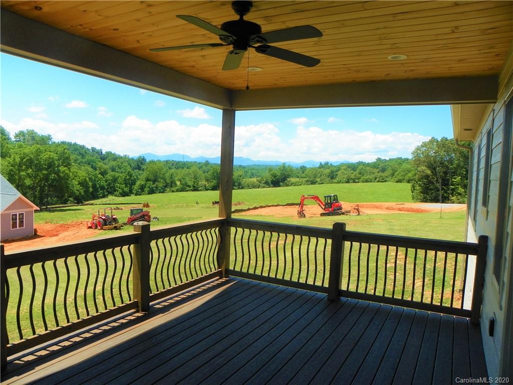 306 Walnut Ridge Lane Weaverville, NC 28787 - Photo 19 of 48 Gallery Image 19