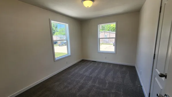 $139,900 | 1176 Maple Leaf Court, Charlotte, MI 48813