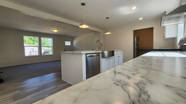 $139,900 | 1176 Maple Leaf Court, Charlotte, MI 48813