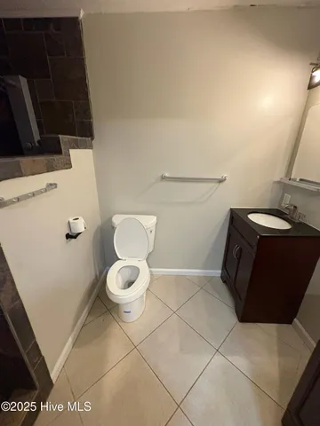 $1,475 | 502 West Hilltop Court, Jacksonville, NC 28546