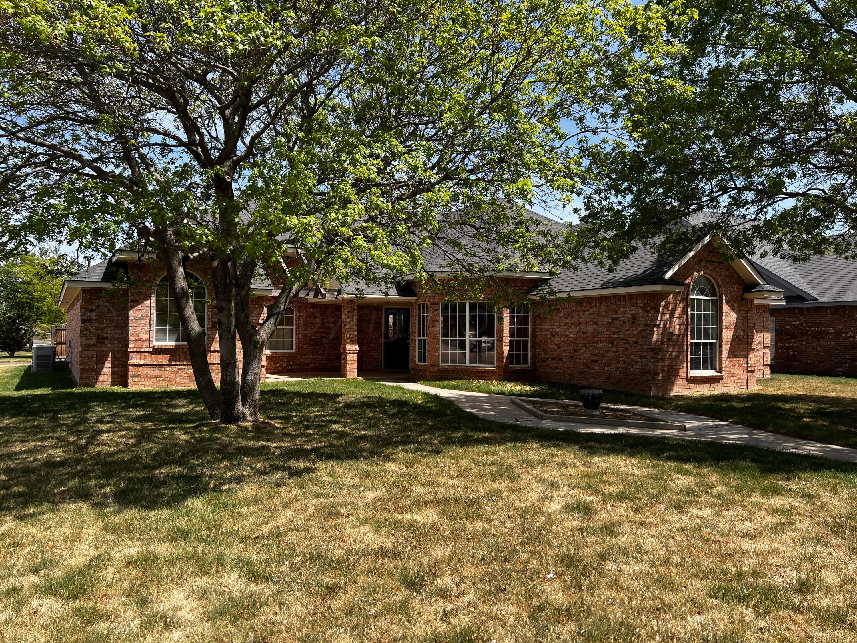 8101 Sheldon Road Amarillo, TX 79119 - Photo 5 of 24 Front of Home-View 2