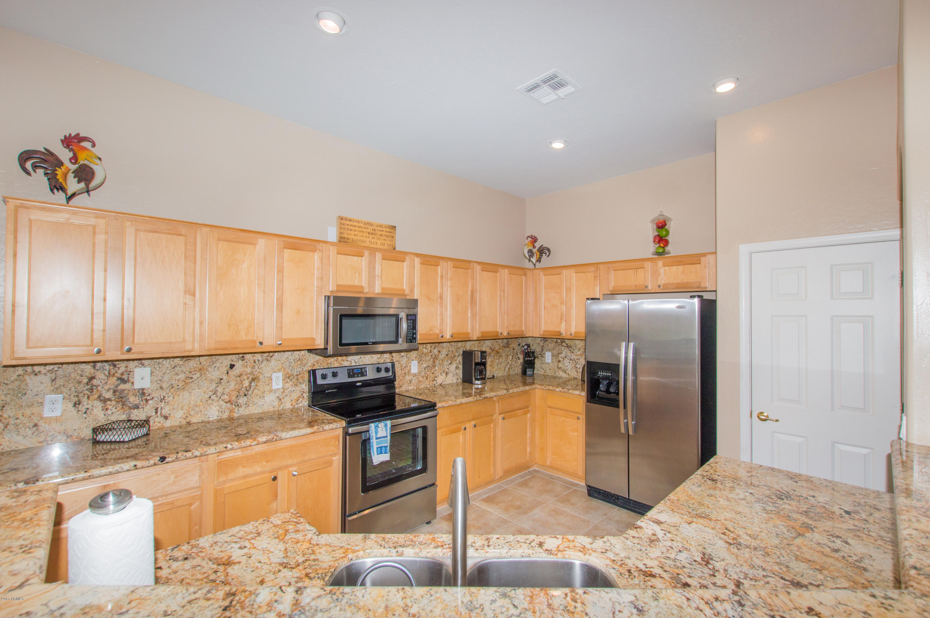 2625 East Fremont Road Phoenix, AZ 85042 - Photo 6 of 38