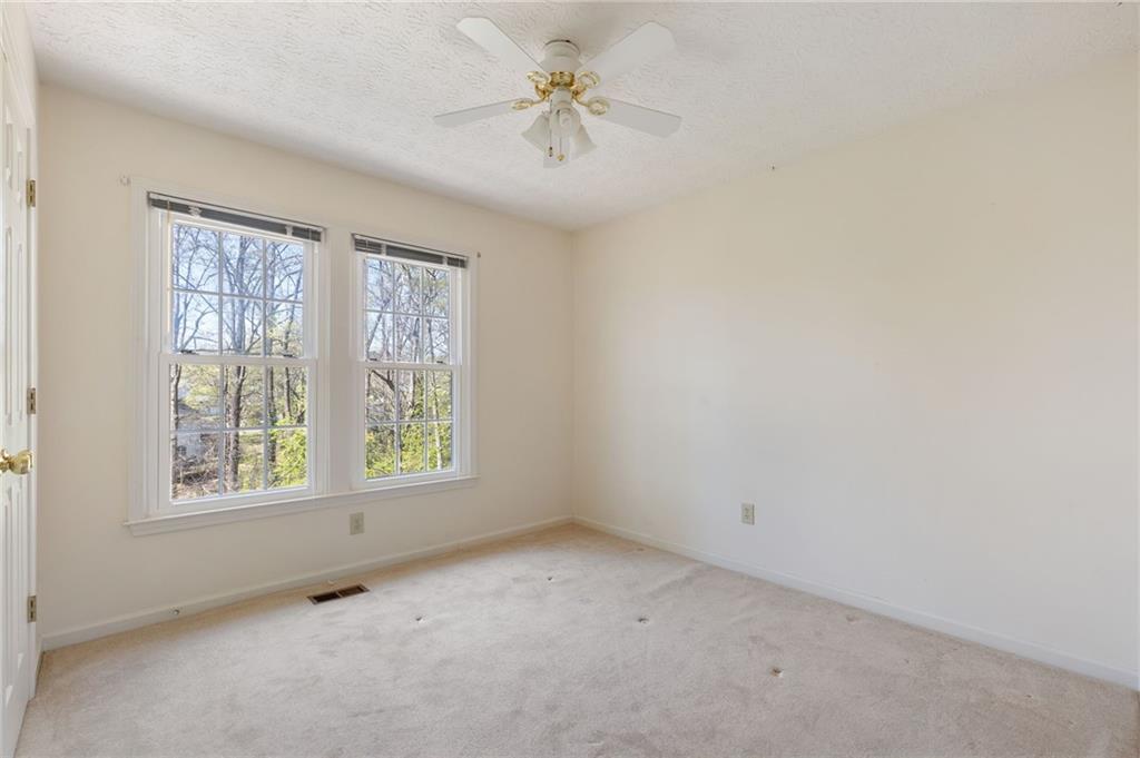 4085 Fastnet Lane Duluth, GA 30096 - Photo 24 of 40